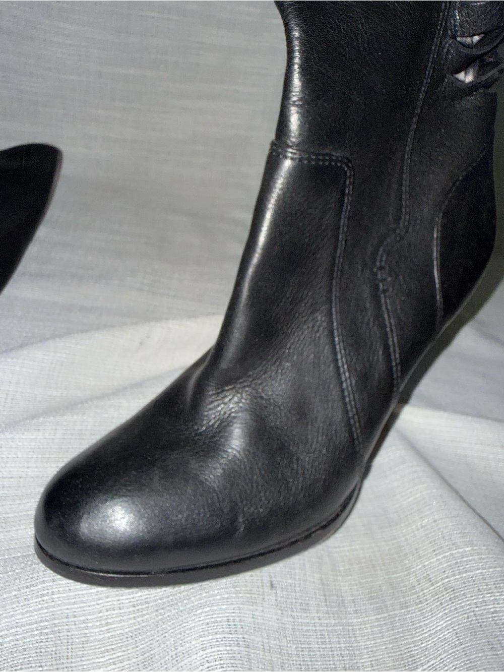 Frye Black Leather Mid-Calf Heeled Boots - Picture 6 of 7